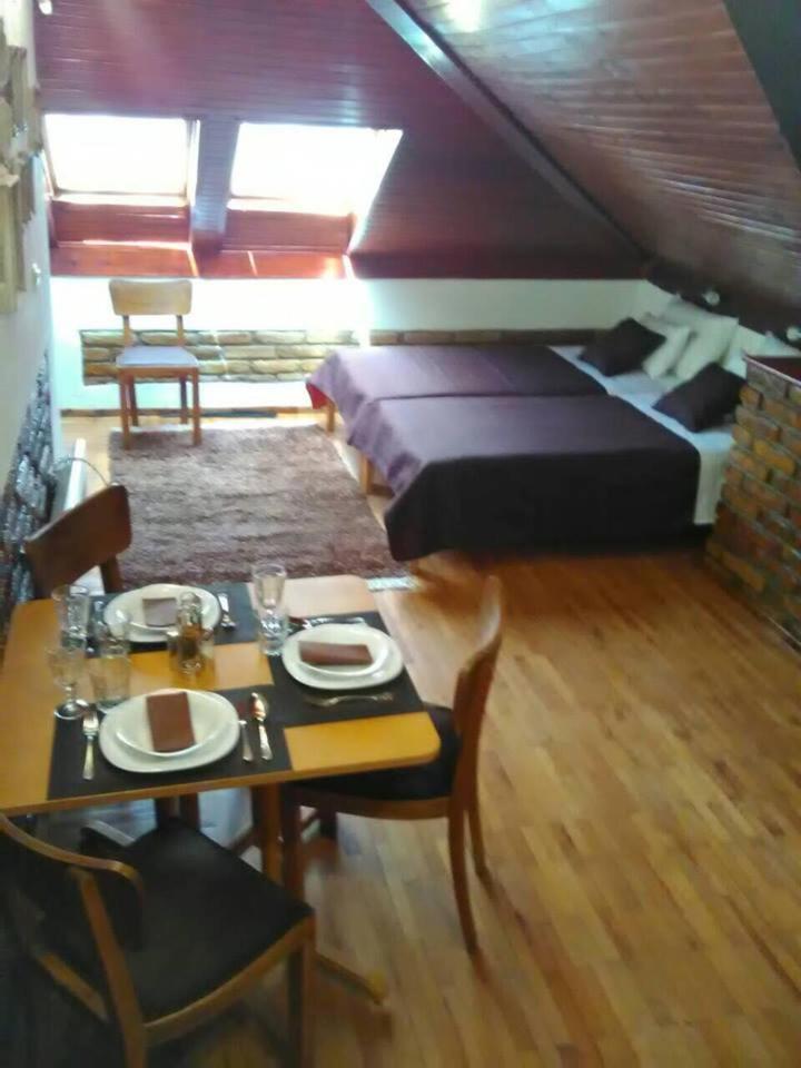 Miha Apartman Subotica Bagian luar foto